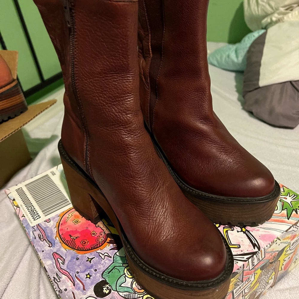 Free people clog boot size 8